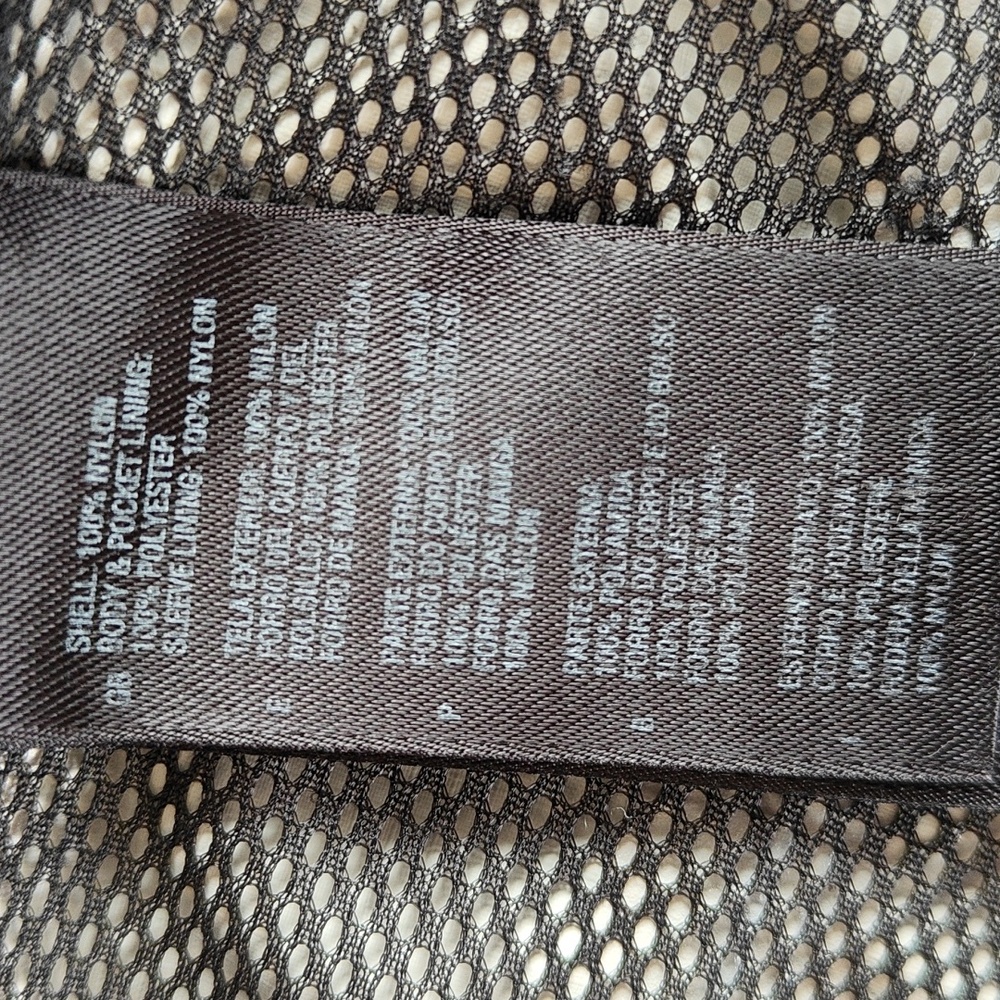 EUC TNF Rain Jacket - Picture 5 of 11